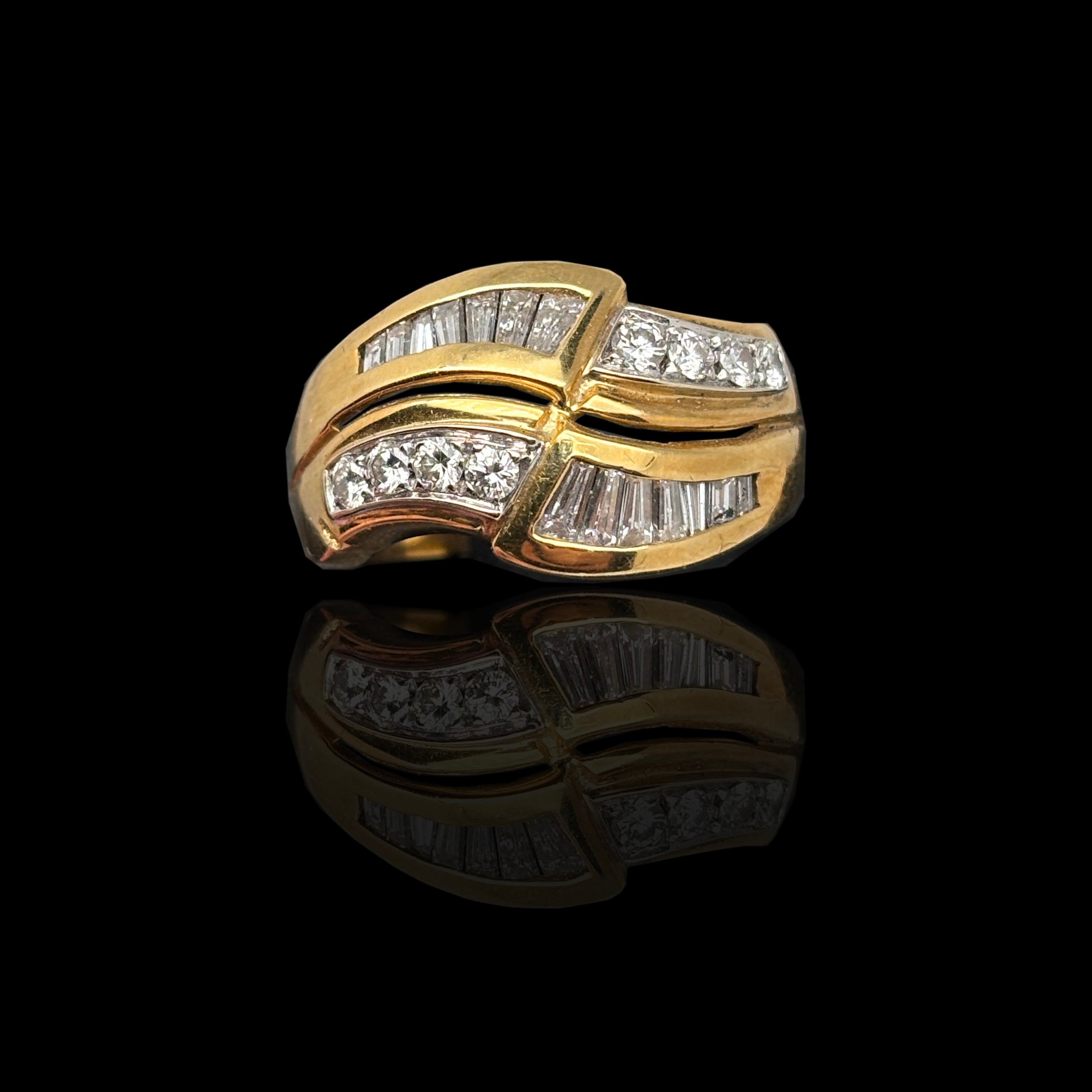 Asymmetric Yellow Gold Ring - Baguette-Cut Diamonds