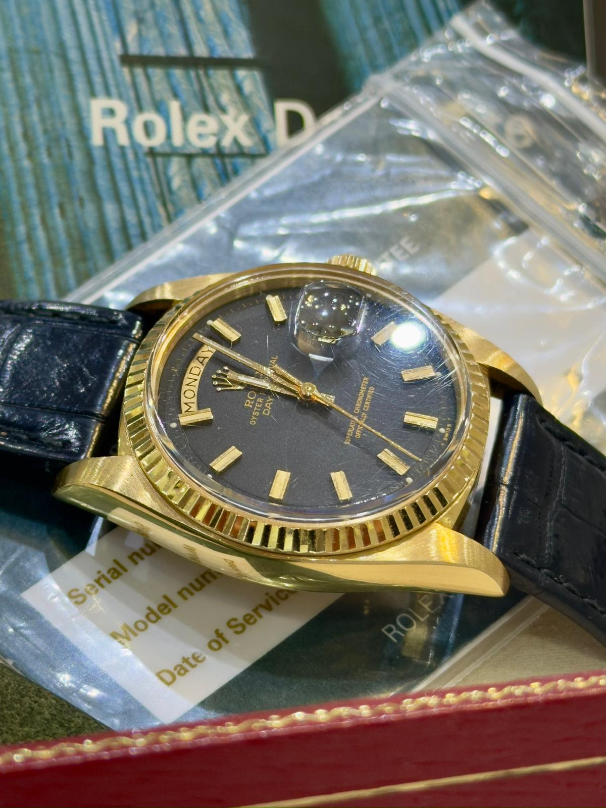 Rolex Day-Date Ref. 1803 in 18k yellow gold - Box and Service - 36mm